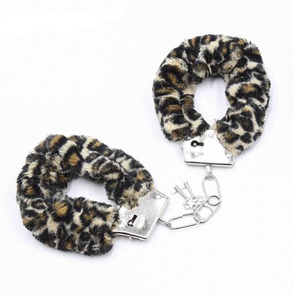 Fur-covered-hand-cuffs-ankle-cuffs-4-2-1-1-1-1.jpg